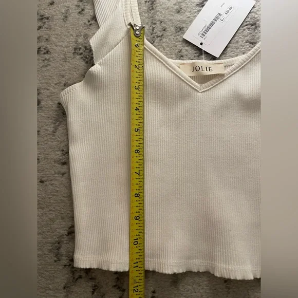 JOLIE boutique 🤍🤍White Ruffle Sleeve Crop Top NWT - Picture 7 of 11